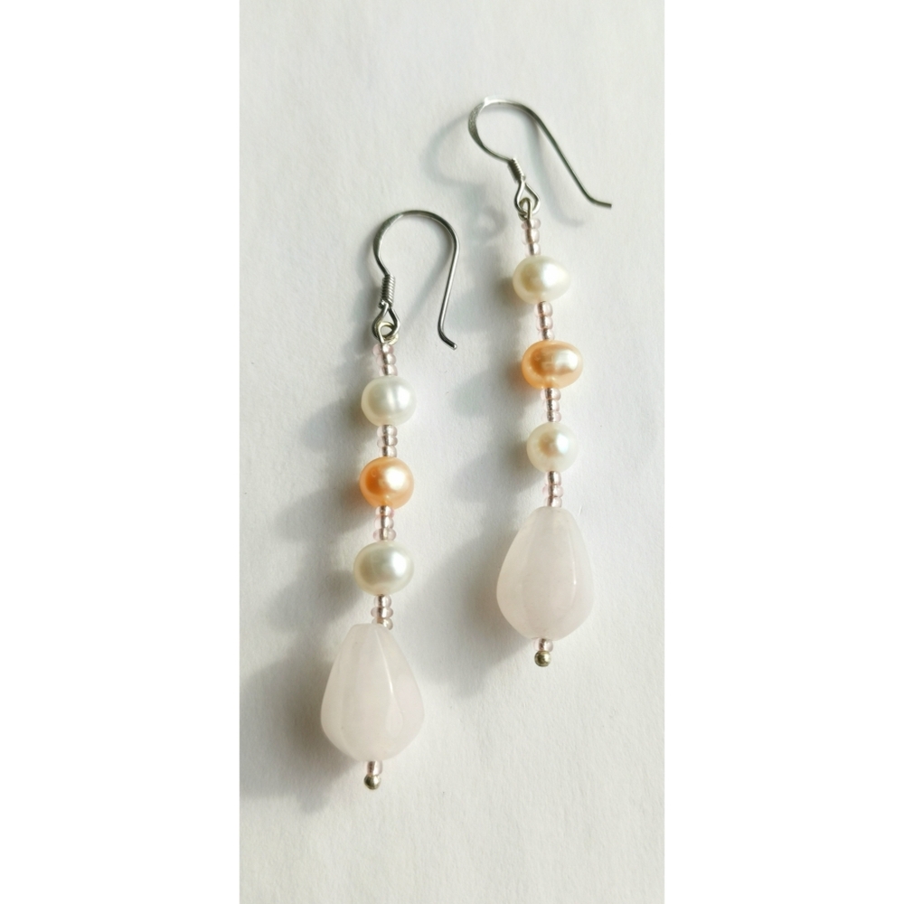 Freshwater pearl rose quartz dangle earrings 🆕
